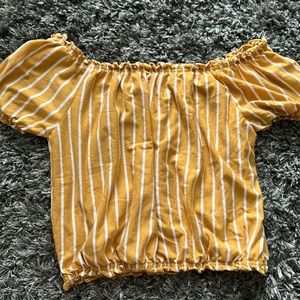 American Eagle off the shoulder top